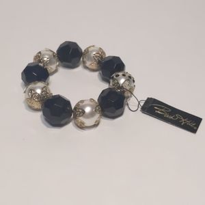 Birch Hill beaded stretchy bracelet